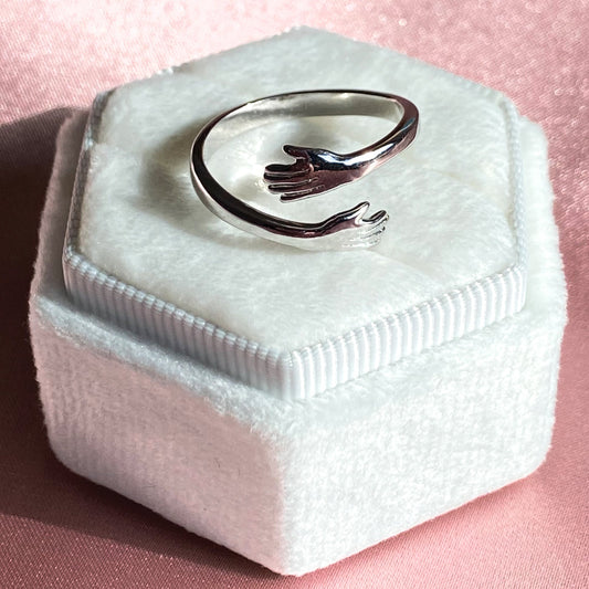 Hug Ring Sterling Silver